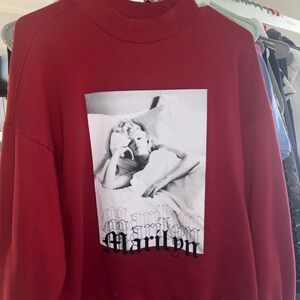 Red Marilyn Graphic Sweatshirt